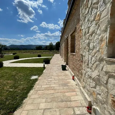 Tenuta Filippi 4*